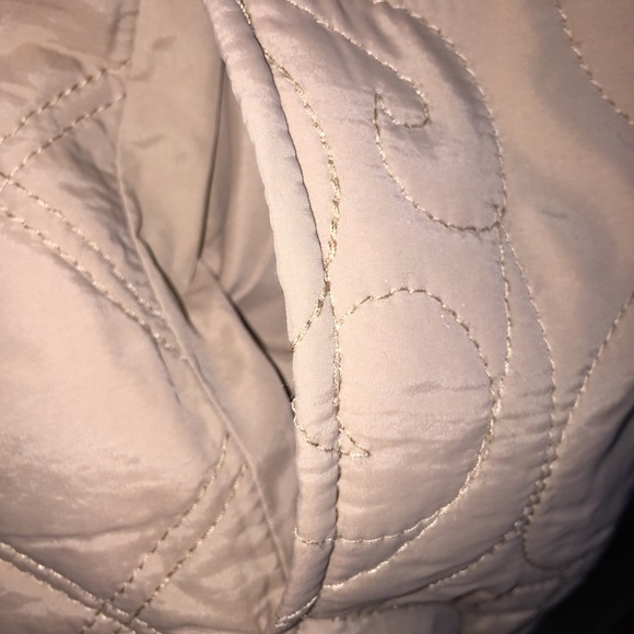 🎀 NWOT quilted vest- khaki color - Picture 4 of 6